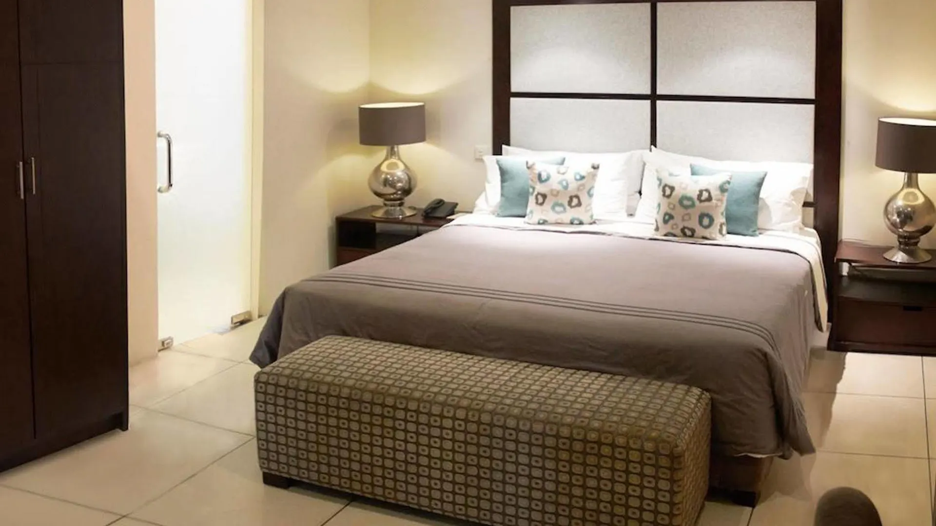 Ahimsa Estate Villa Seminyak  Indonesia